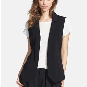 Halogen black vest